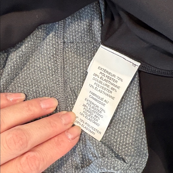 Vuori Black Volley Skort - Picture 6 of 8